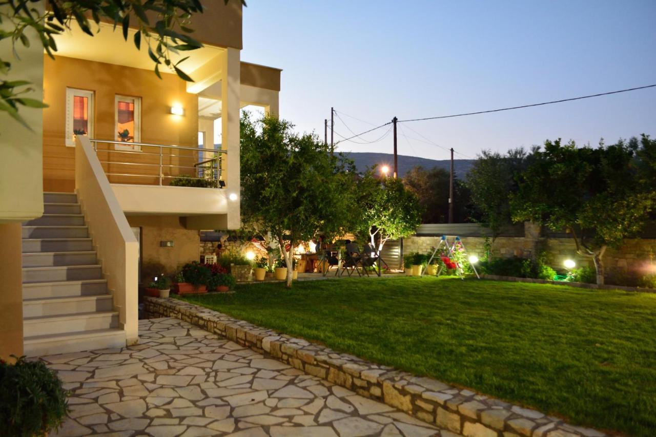 Fou'S Luxury Apartment Nafpaktos Bagian luar foto